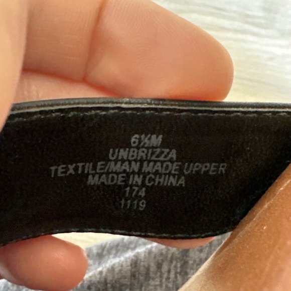 Unisa Women's Sz 6.5 Platform Sandals Black Ankle Strap Unbrizza Gladiator Shoe - Picture 6 of 9